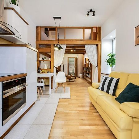 La Guardia Apartment With Free Private Parking Rijeka Luaran gambar