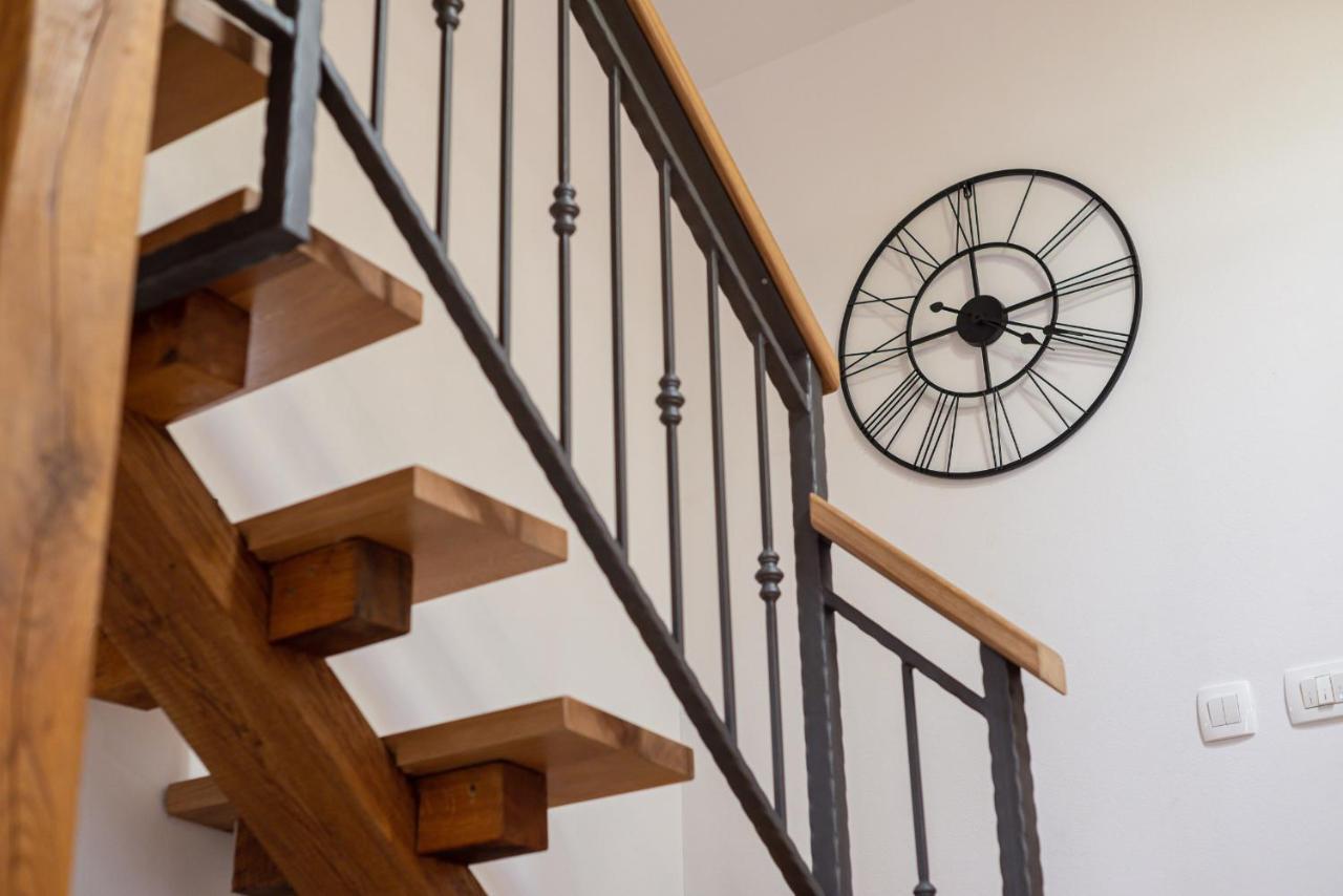 La Guardia Apartment With Free Private Parking Rijeka Luaran gambar