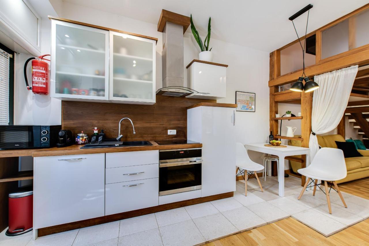 La Guardia Apartment With Free Private Parking Rijeka Luaran gambar
