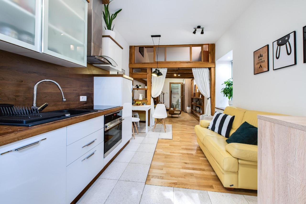 La Guardia Apartment With Free Private Parking Rijeka Luaran gambar
