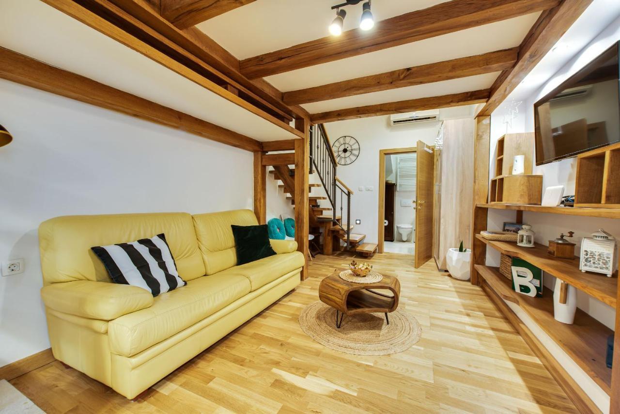 La Guardia Apartment With Free Private Parking Rijeka Luaran gambar